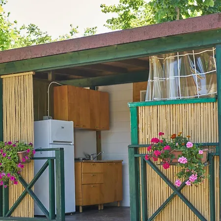 Parque de Campismo Villaggio Delle Rose -